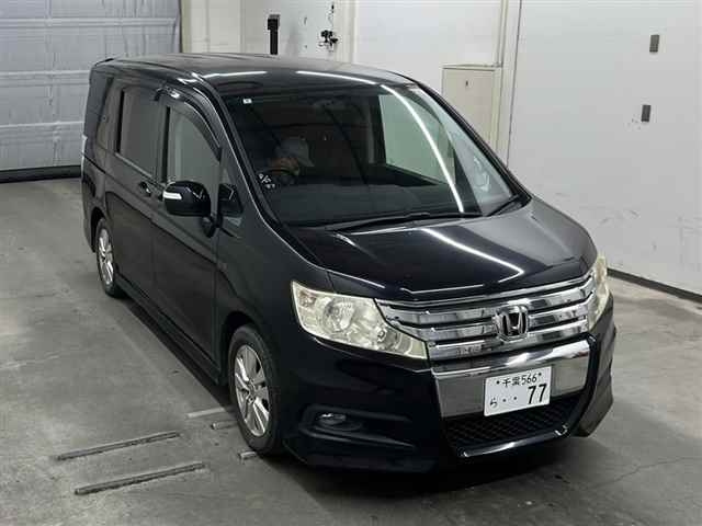 HONDA STEP WAGON 2012