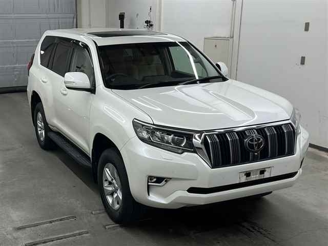 TOYOTA LAND CRUISER PRADO 2021