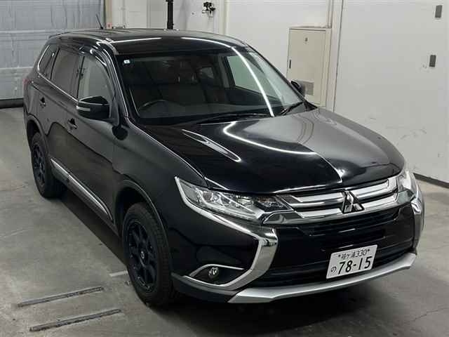 MITSUBISHI OUTLANDER 2015