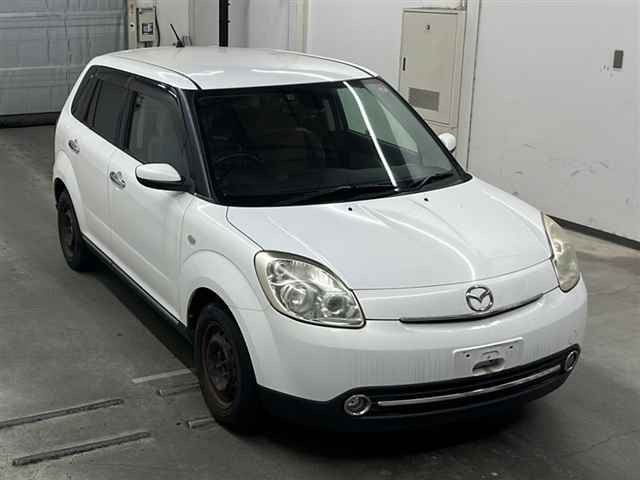 MAZDA VERISA 2012