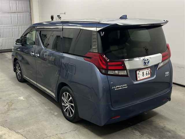 TOYOTA ALPHARD 2015