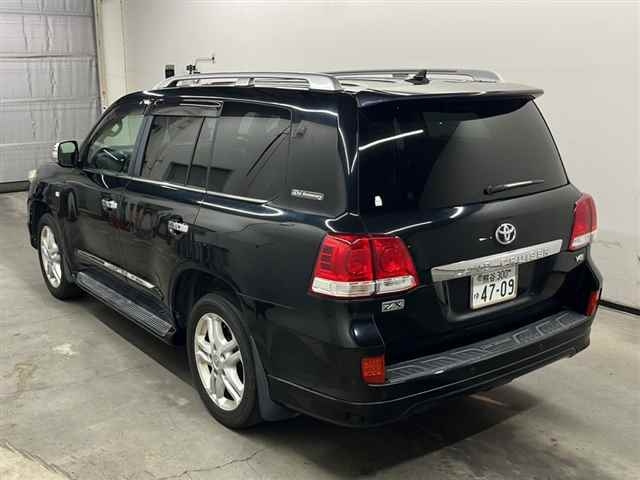 TOYOTA LAND CRUISER 2010