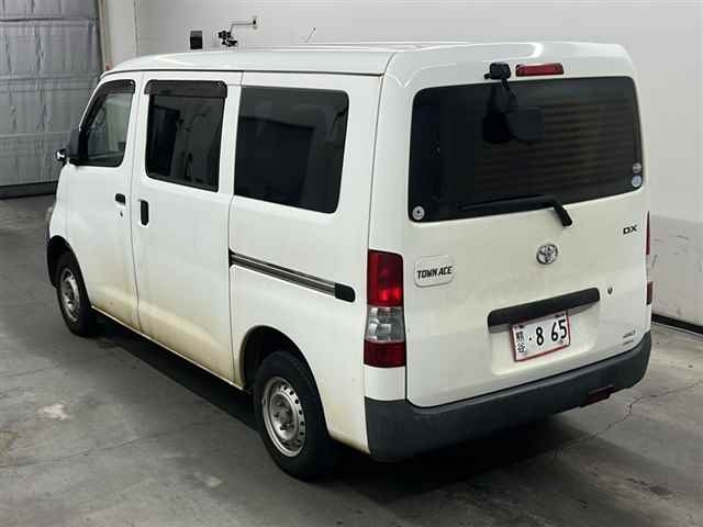 TOYOTA TOWN ACE VAN 2015