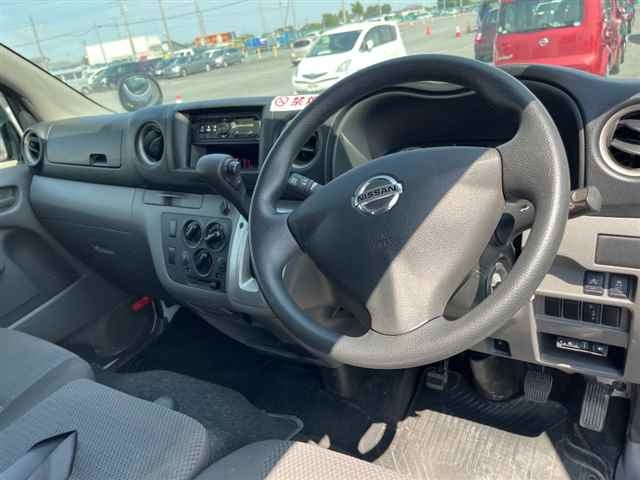 NISSAN CARAVAN VAN 2020