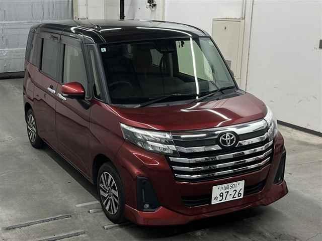 TOYOTA ROOMY 2022