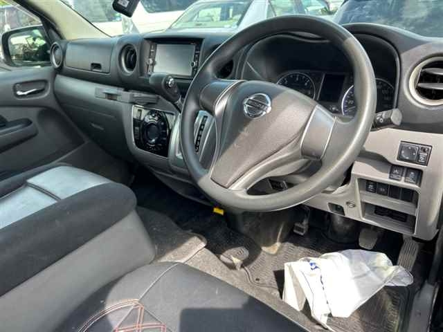 NISSAN CARAVAN VAN 2018