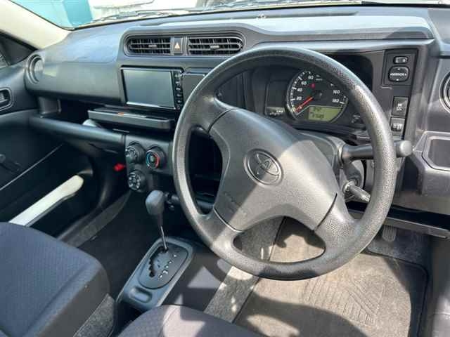 TOYOTA PROBOX 2019