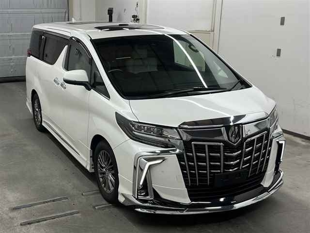 TOYOTA ALPHARD 2018