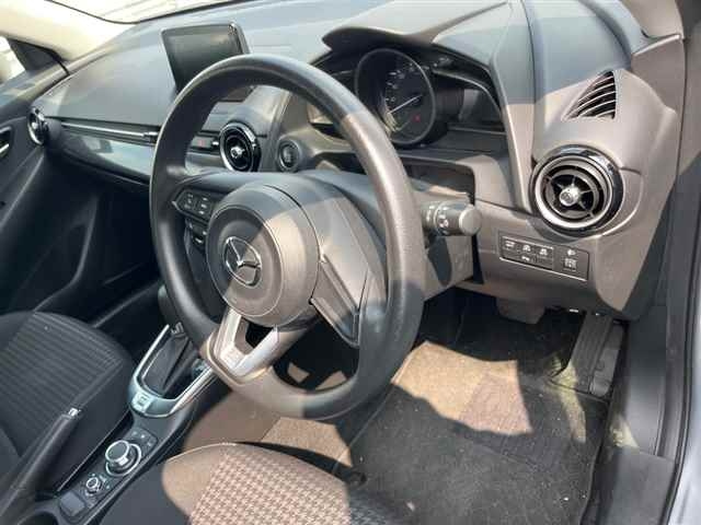 MAZDA DEMIO 2019