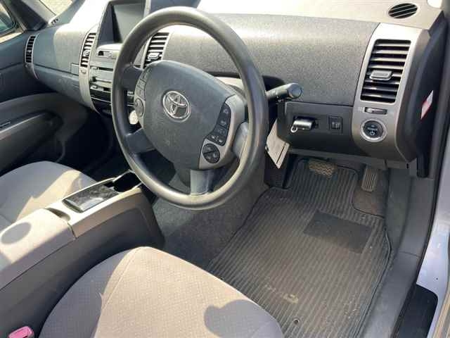 TOYOTA PRIUS 2009