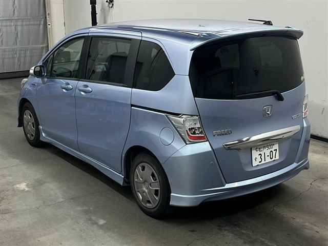 HONDA FREED 2012