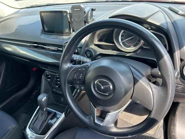 MAZDA DEMIO 2015