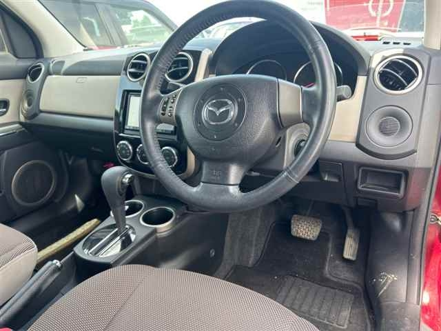 MAZDA VERISA 2011