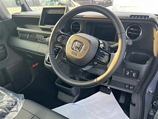 HONDA N BOX 2025