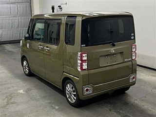 DAIHATSU WAKE 2018