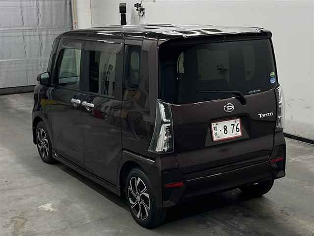 DAIHATSU TANTO 2019