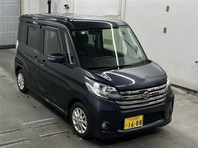 NISSAN DAYZ ROOX 2015