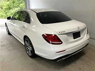Заказать MERCEDES BENZ E CLASS