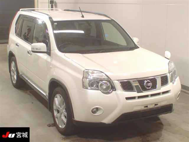 NISSAN X-TRAIL 2012