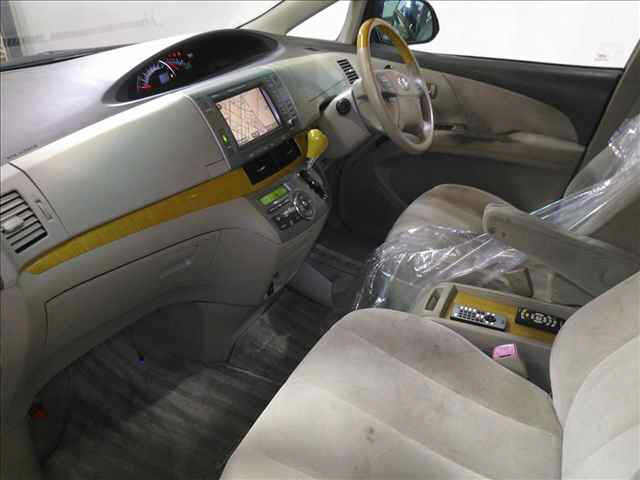TOYOTA ESTIMA 2008
