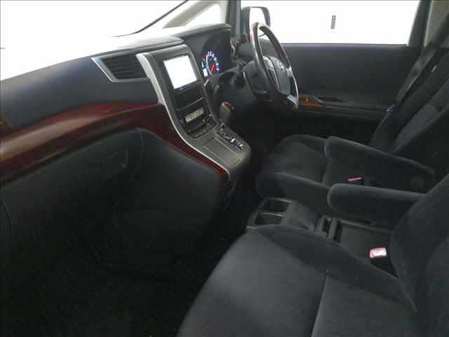 TOYOTA VELLFIRE 2008