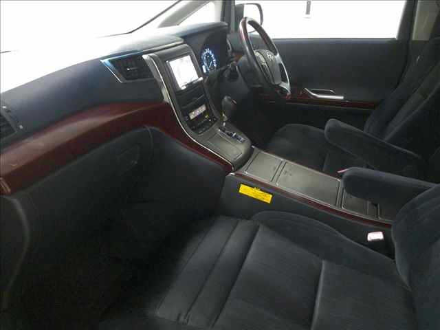 TOYOTA VELLFIRE 2008