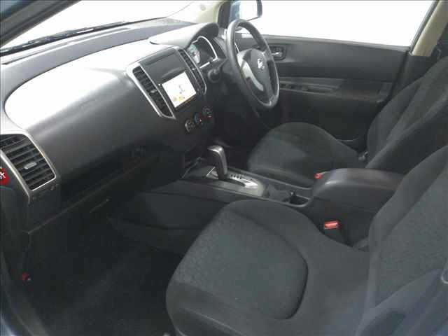 NISSAN WINGROAD 2017