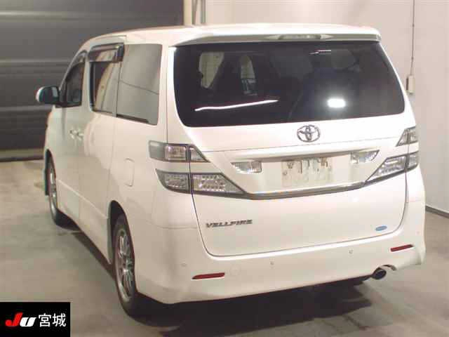 TOYOTA VELLFIRE 2008