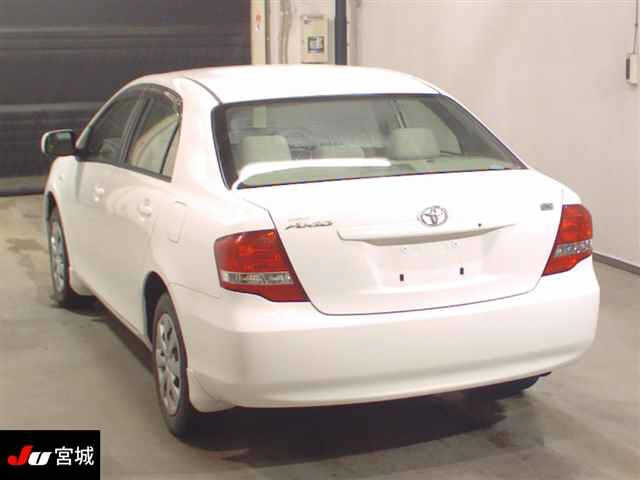 TOYOTA COROLLA AXIO 2011