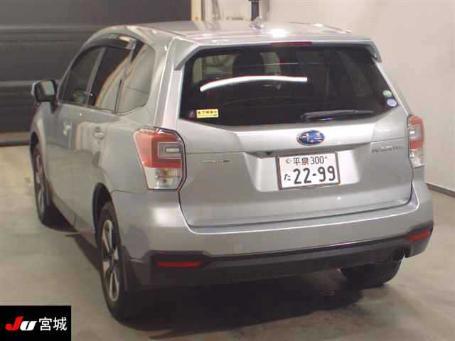 SUBARU FORESTER 2016