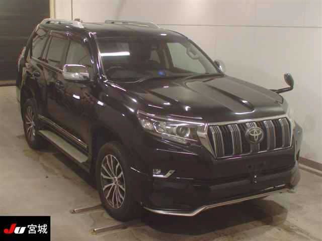 TOYOTA LAND CRUISER PRADO 2018