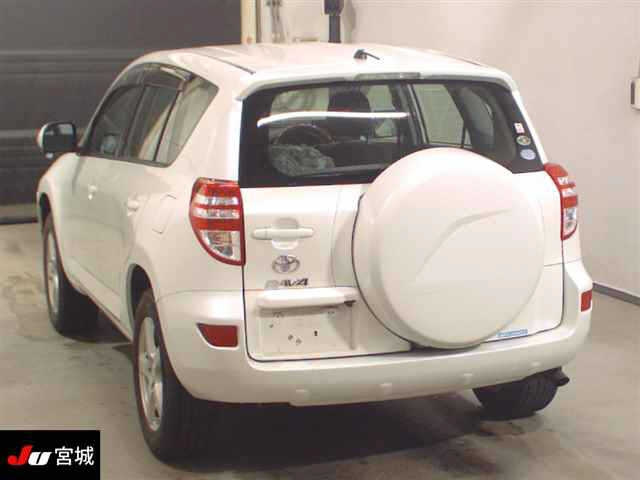 TOYOTA RAV4 2010