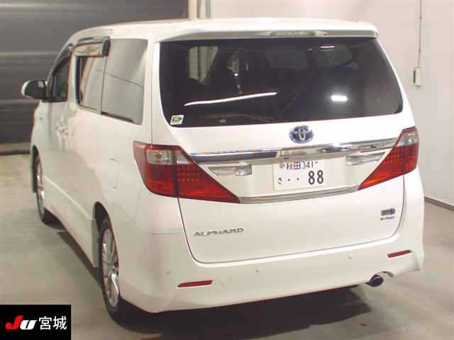 TOYOTA ALPHARD 2013