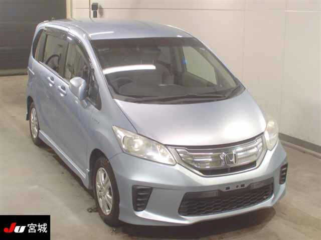 HONDA FREED 2012