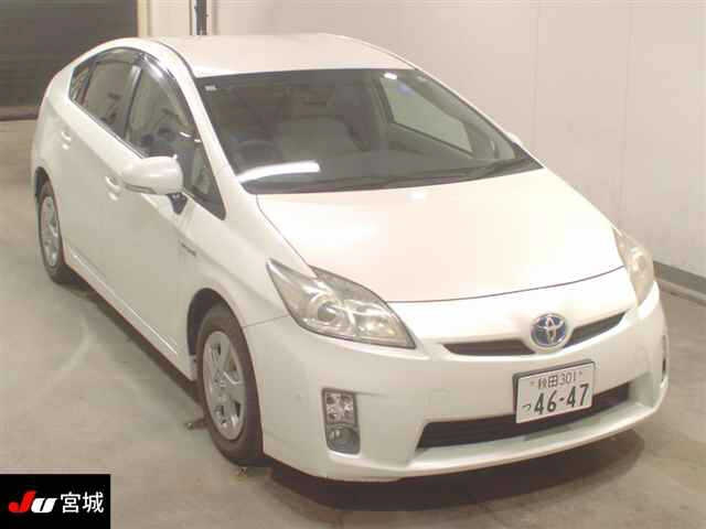 TOYOTA PRIUS 2010