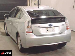 TOYOTA PRIUS 2010