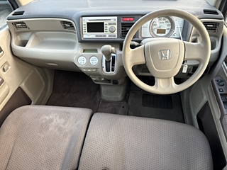 HONDA LIFE 2010