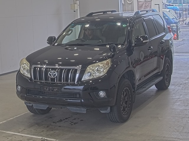 TOYOTA LAND CRUISER PRADO 2013