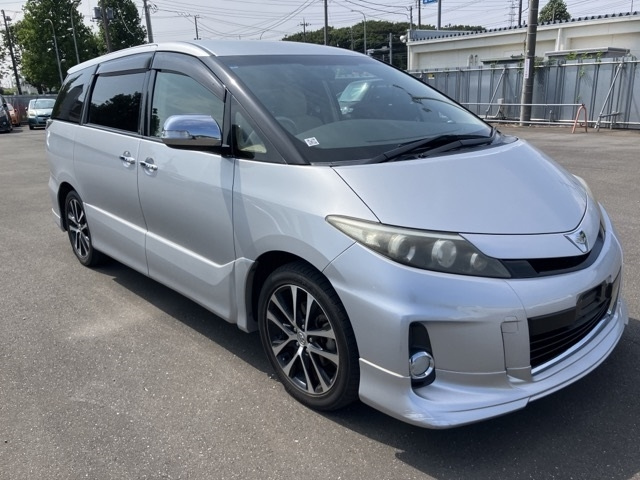 TOYOTA ESTIMA 2013