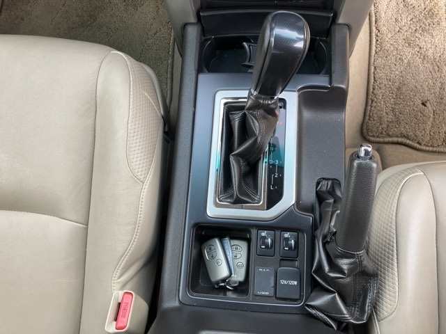 TOYOTA LAND CRUISER PRADO 2013