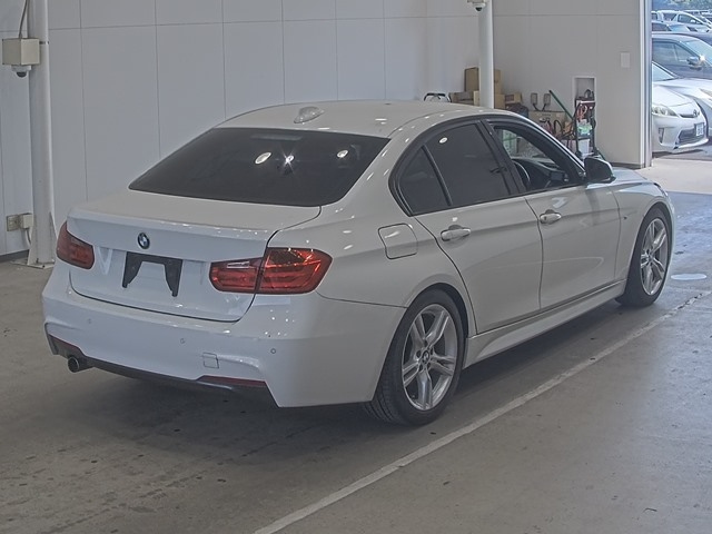 BMW 3 SERIES 2014