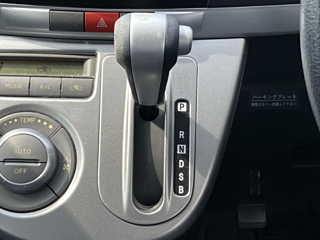 DAIHATSU MOVE 2008