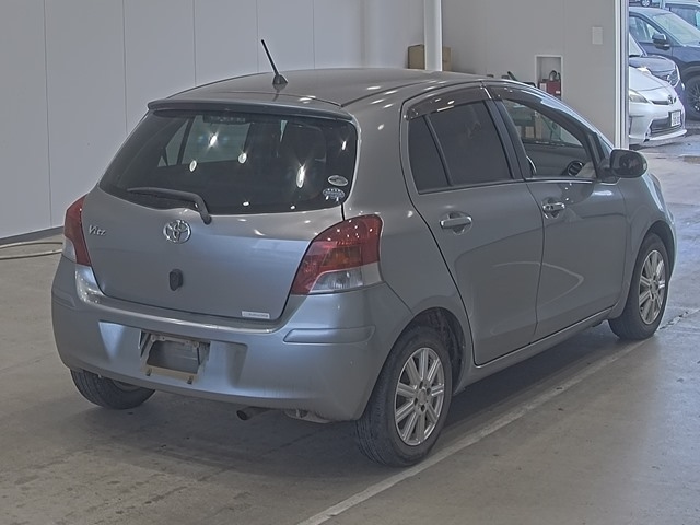 TOYOTA VITZ 2008