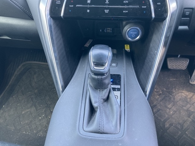 TOYOTA HARRIER 2021
