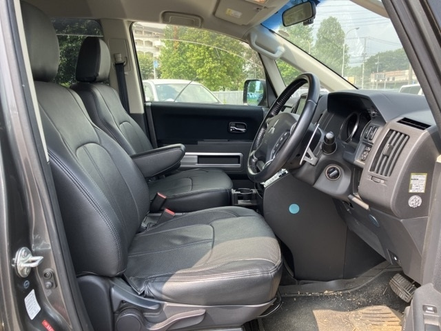 MITSUBISHI DELICA D5 2017