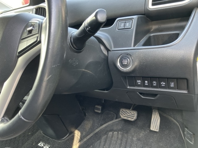 MITSUBISHI DELICA D2 2016