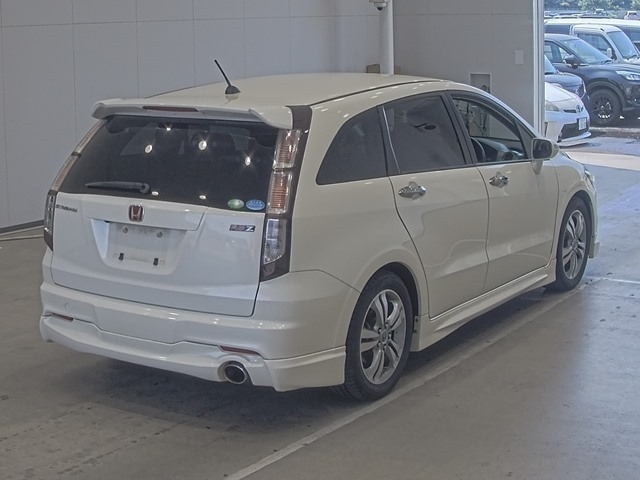 HONDA STREAM 2010