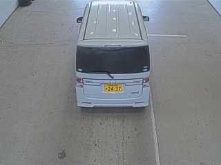 DAIHATSU TANTO 2008