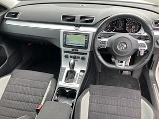 VOLKSWAGEN PASSAT VARIANT 2014