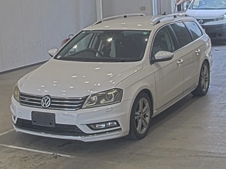 VOLKSWAGEN PASSAT VARIANT 2014